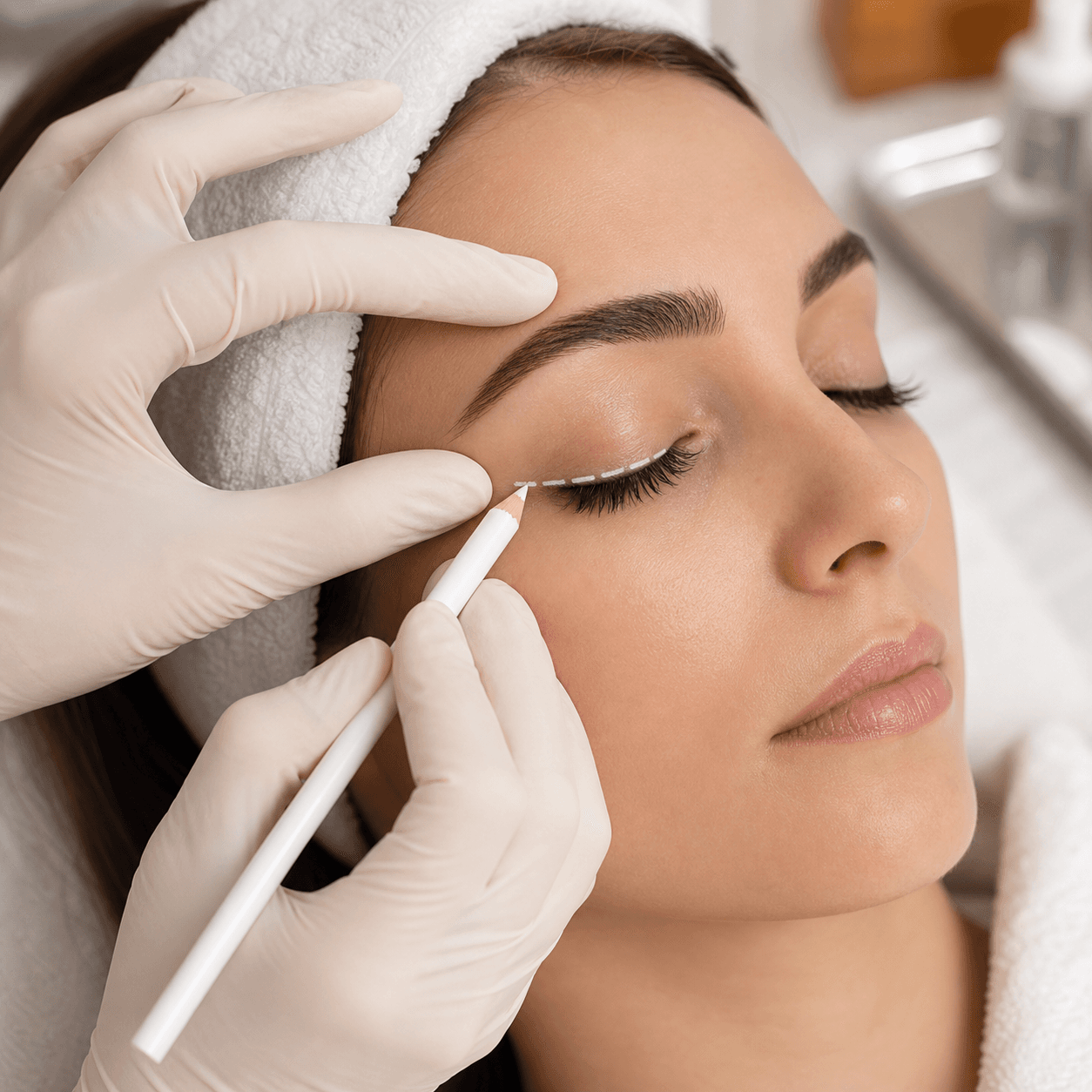 Eyelash Transplant (Brows/ Eyelids)